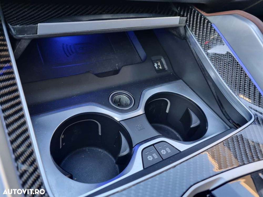 BMW X6 xDrive40i AT MHEV - 28