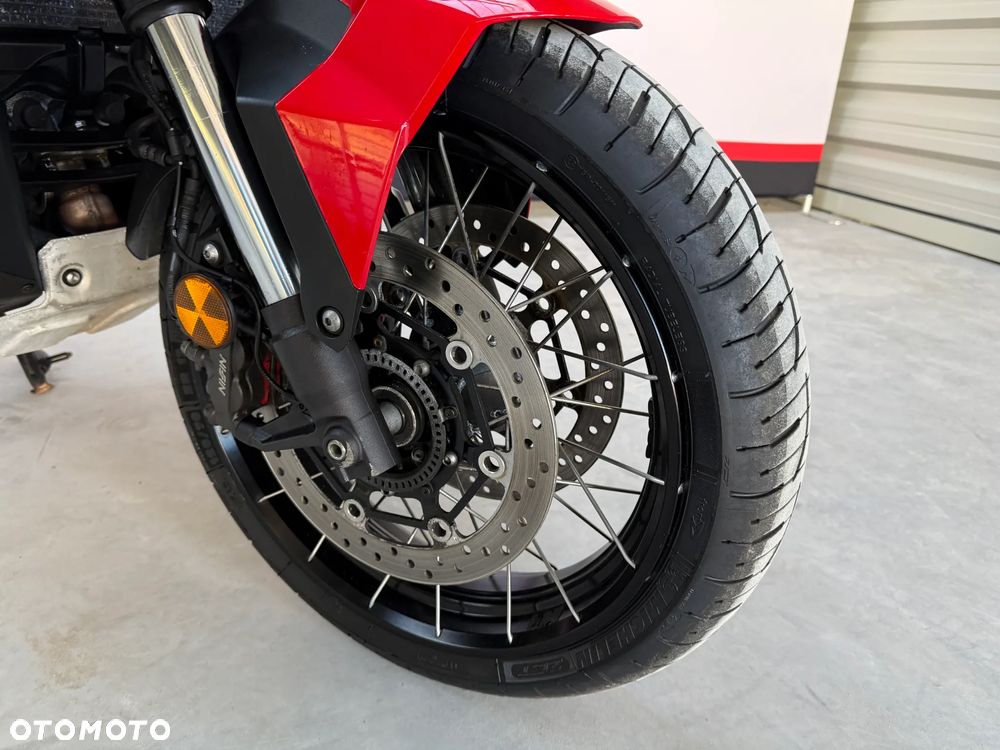 Honda X-ADV - 12