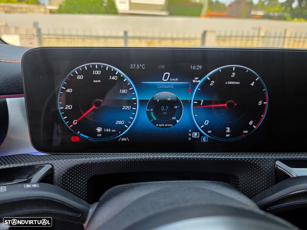 Mercedes-Benz CLA 200 d 8G-DCT AMG Line - 13