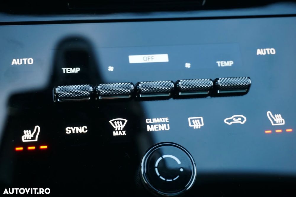Porsche Cayenne Coupe E-Hybrid - 10