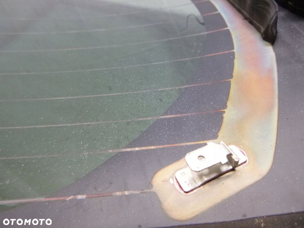 TOYOTA AURIS SZYBA TYLNA TYŁ hatchback - 10