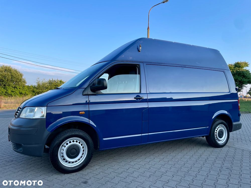 Volkswagen Transporter - 3
