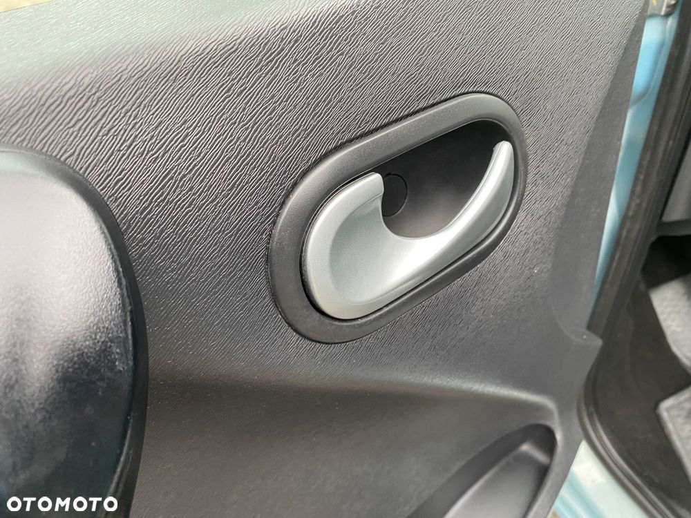 Renault Kangoo 1.6 16V 105 Authentique - 17