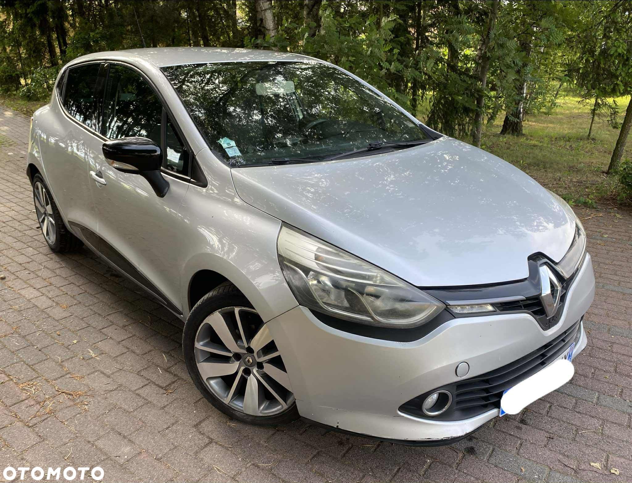 Renault Clio - 1