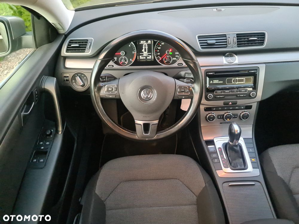 Volkswagen Passat Variant 2.0 TDI DPF Comfortline DSG - 13