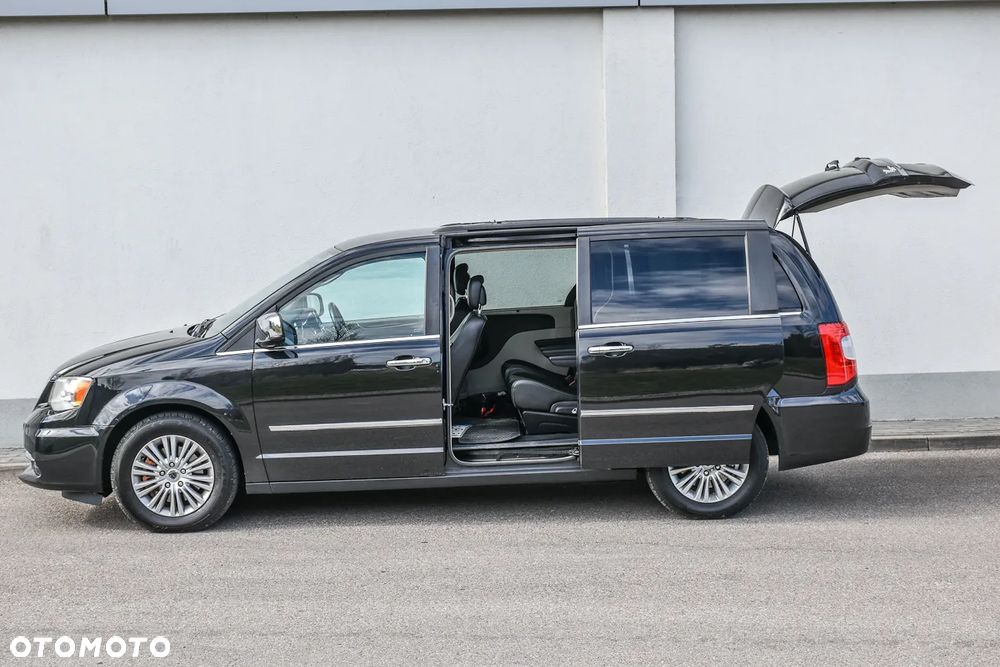 Lancia Voyager 2.8CRD Platinum - 17