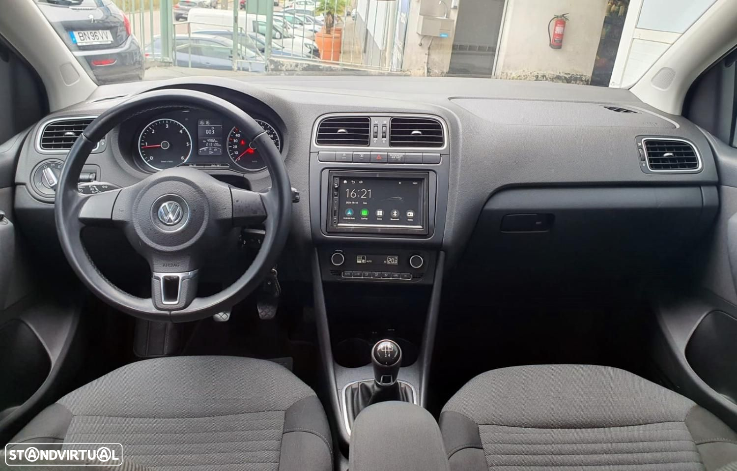 VW Polo 1.2 TDi Confortline - 9