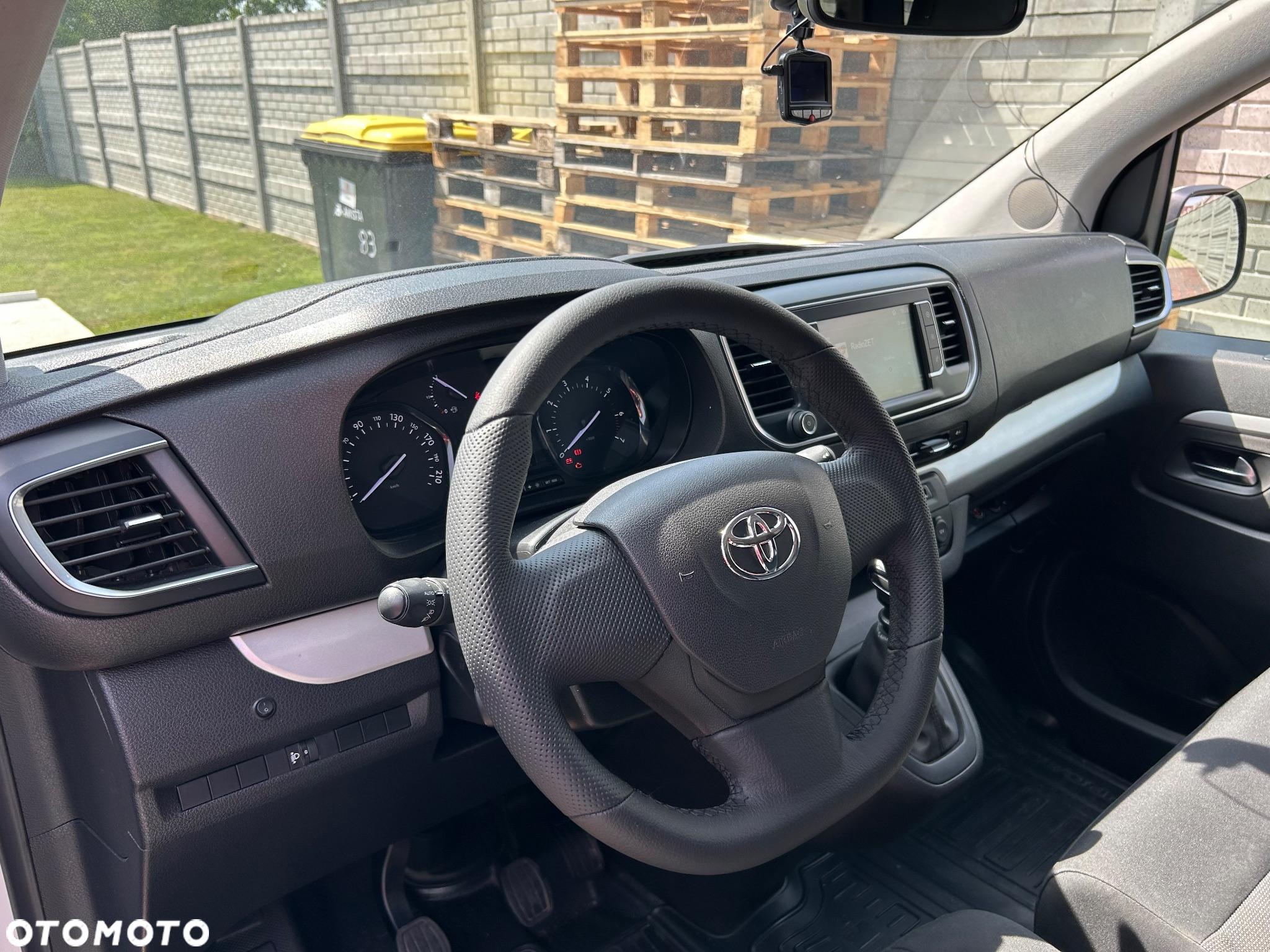 Toyota Proace Verso 1.5 D4-D Medium Business - 25
