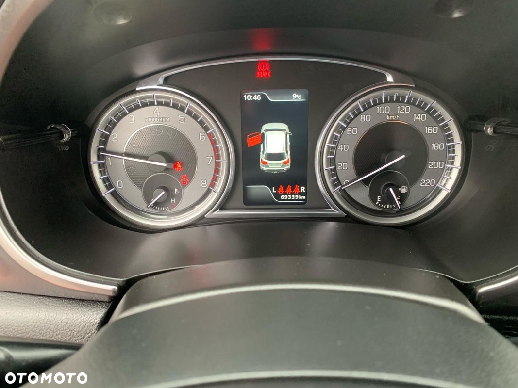Suzuki Vitara 1.0 Boosterjet Premium 2WD - 25