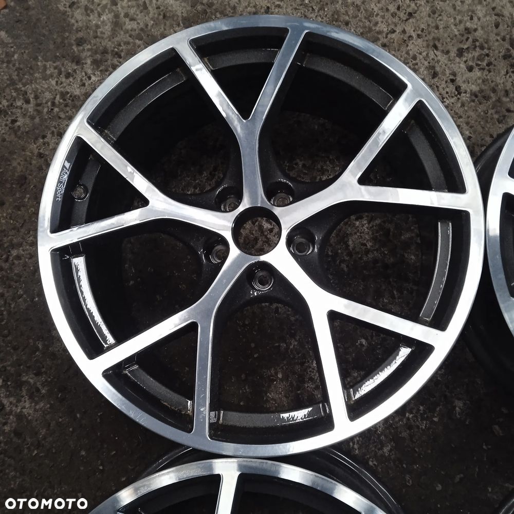 Felgi Audi RS3 8Y 19" ET46 - 3