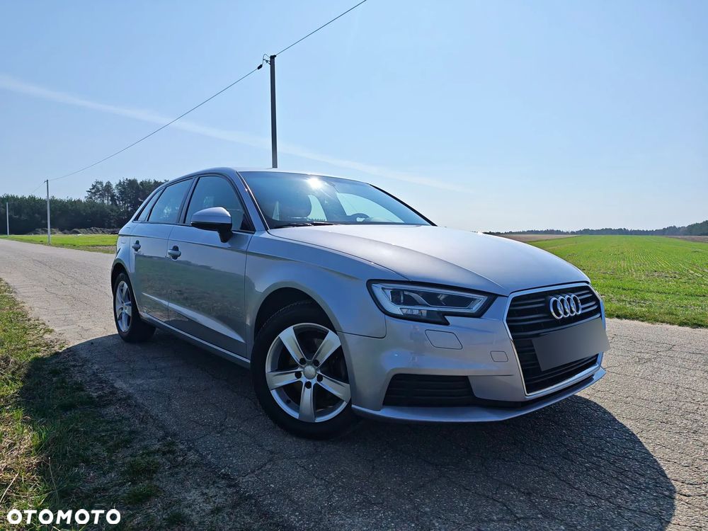 Audi A3 Sportback 30 TFSI S tronic - 1