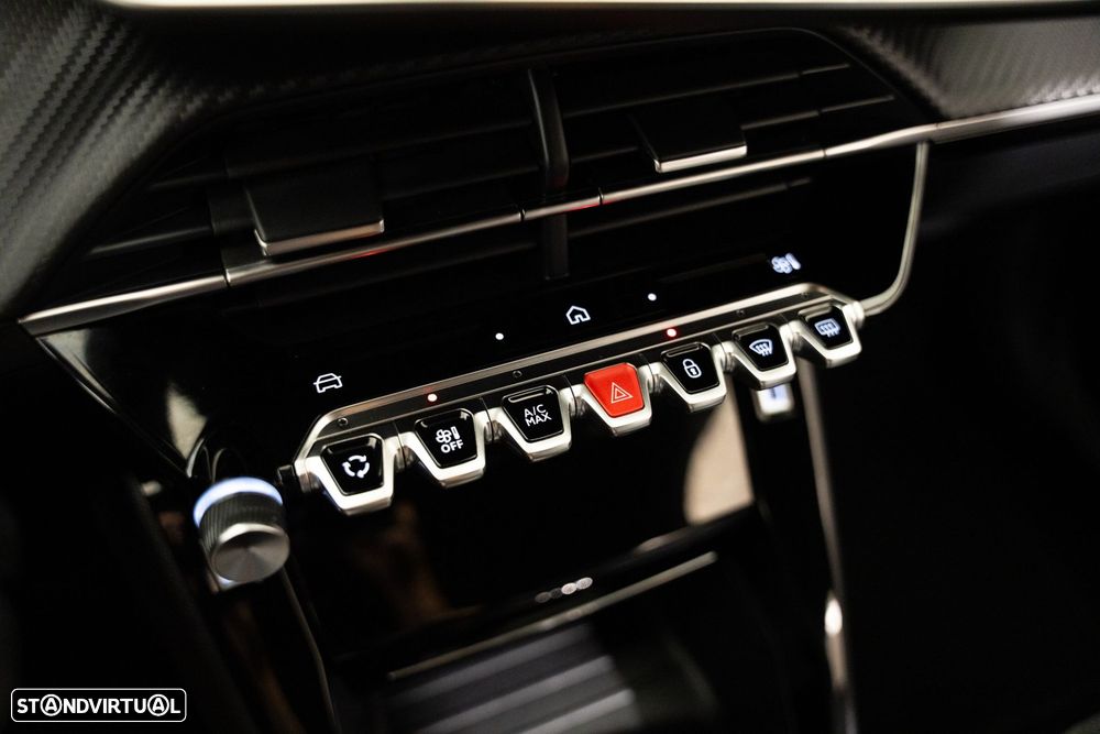 Peugeot e-2008 54 kWh Allure - 24