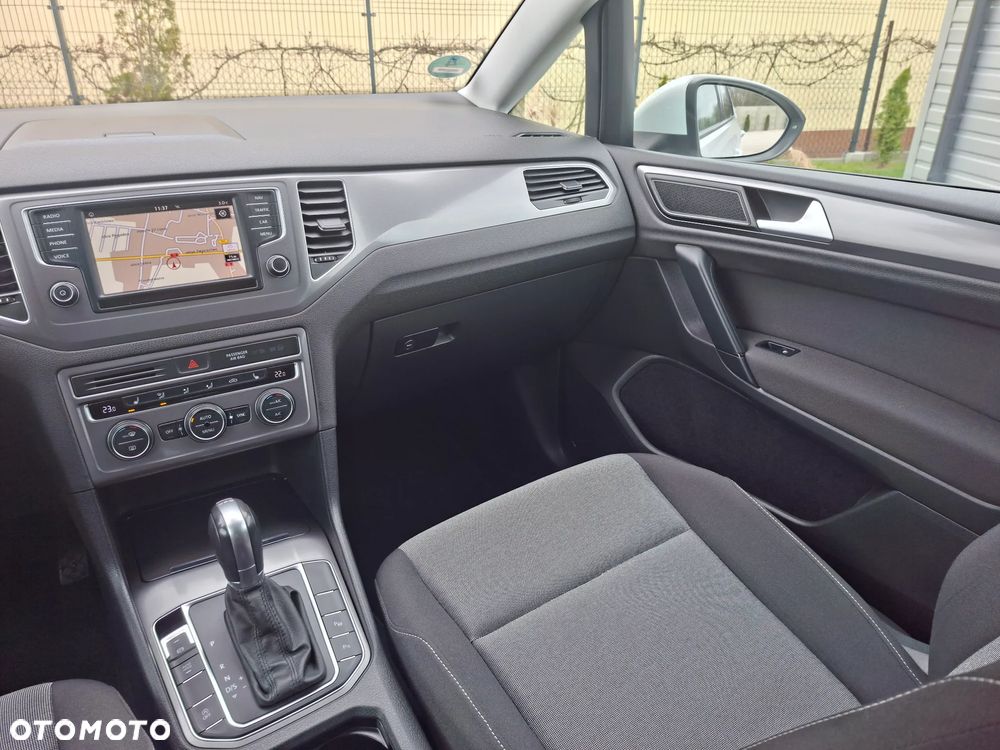 Volkswagen Golf Sportsvan 1.4 TSI (BlueMotion Technology) DSG Sound - 37