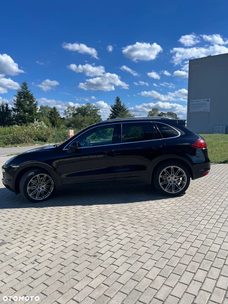 Porsche Cayenne - 5