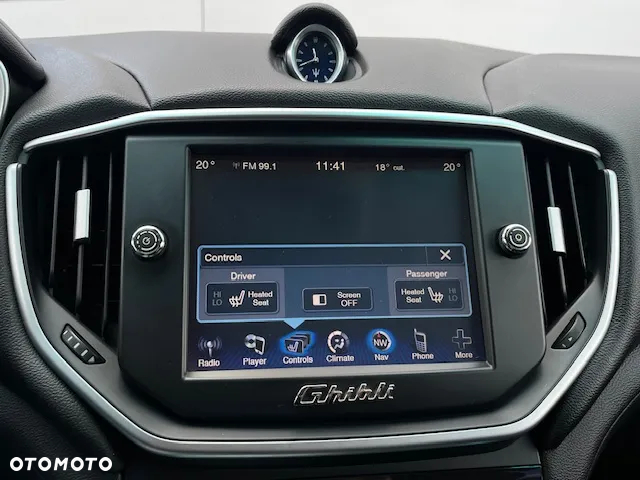 Maserati Ghibli S - 30