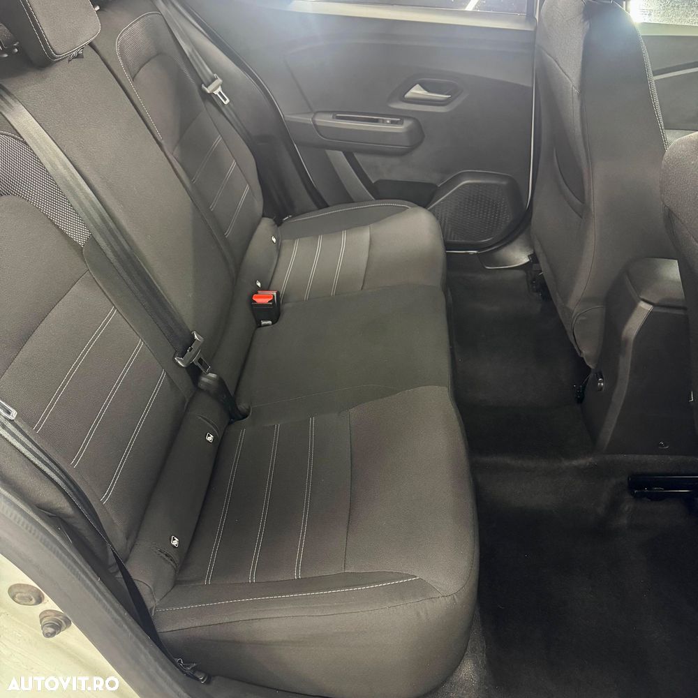 Dacia Logan TCe 90 CVT Prestige - 9