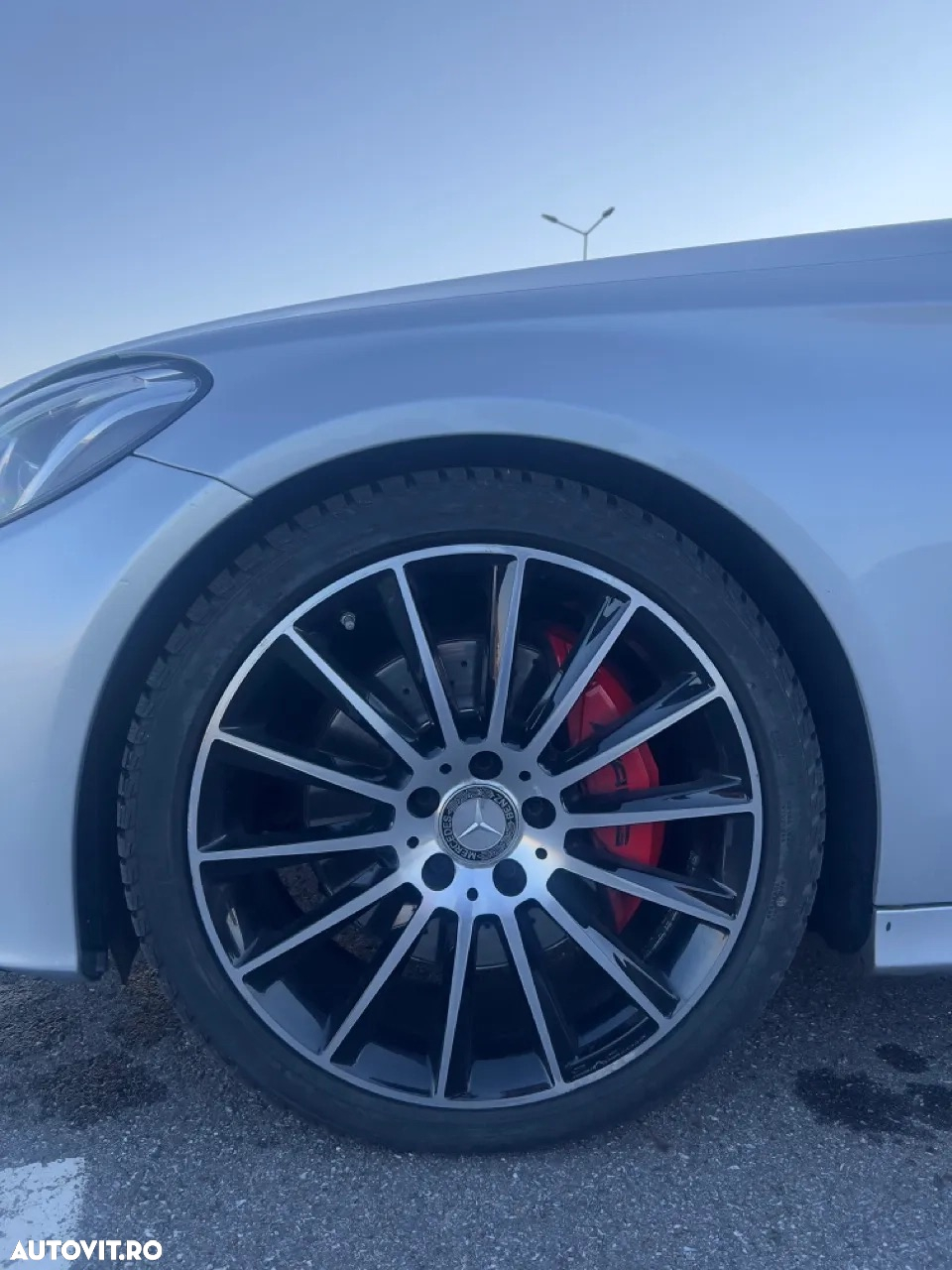 Mercedes-Benz C 400 4Matic T 7G-TRONIC AMG Line - 26