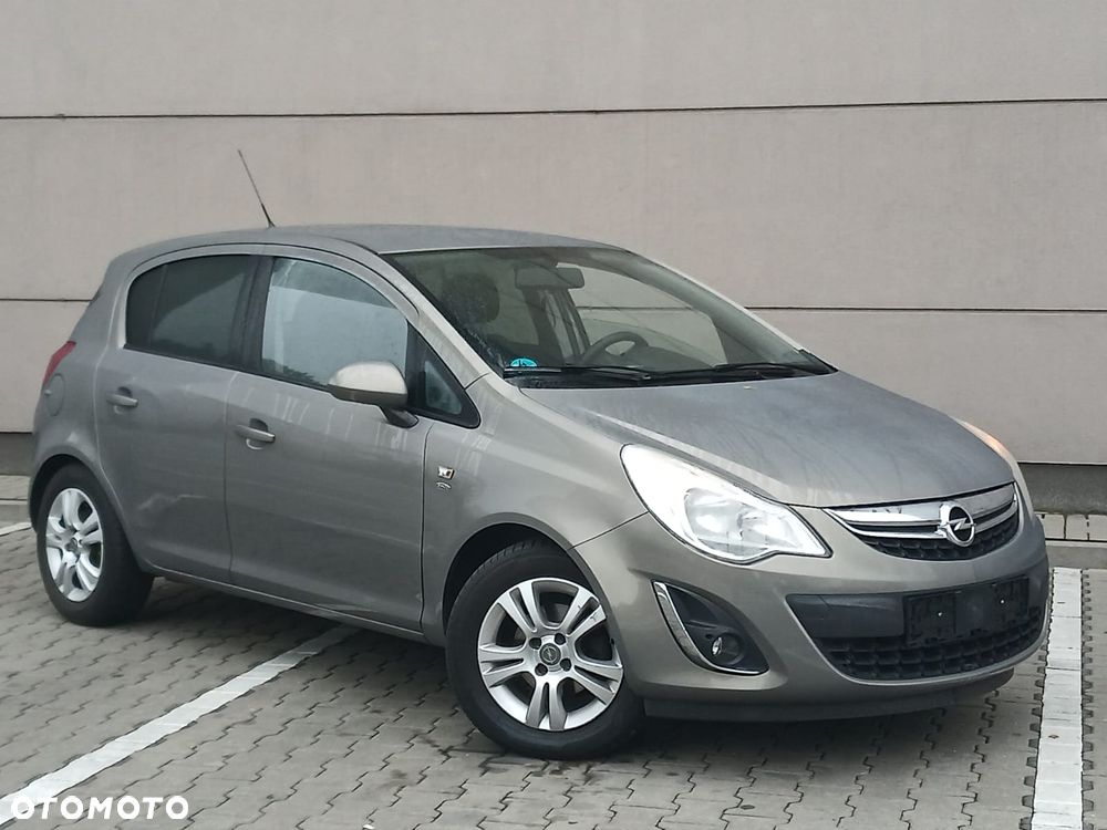 Opel Corsa - 16