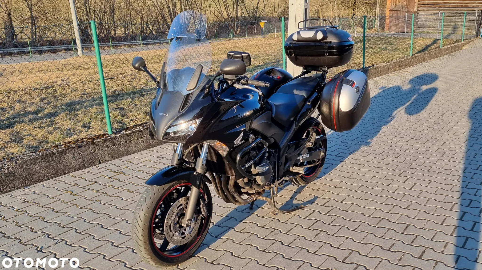 Honda CBF - 2