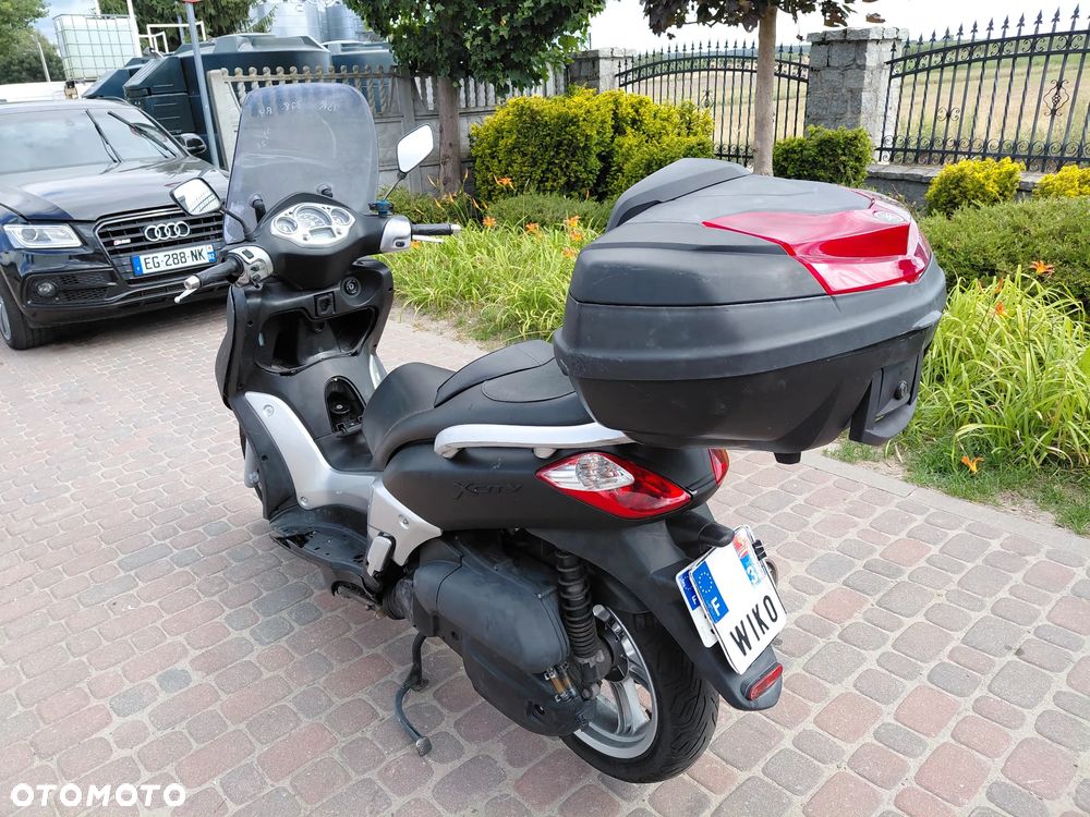 Yamaha X - 4
