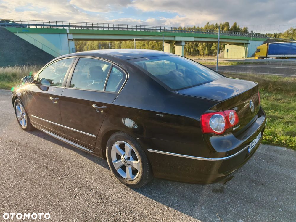Volkswagen Passat 2.0 TSI Sportline - 8