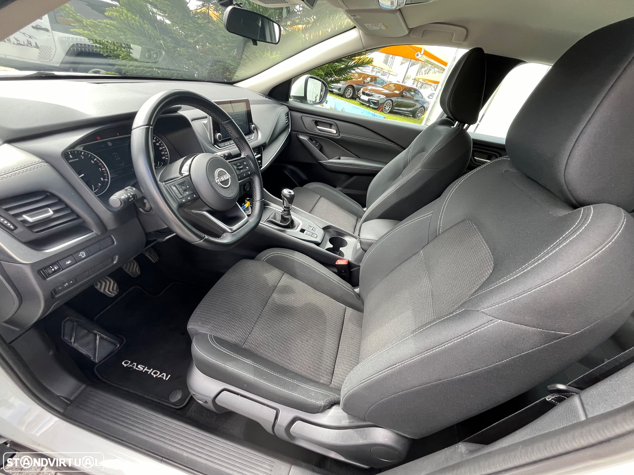 Nissan Qashqai 1.3 DIG-T N-Connecta LED - 24