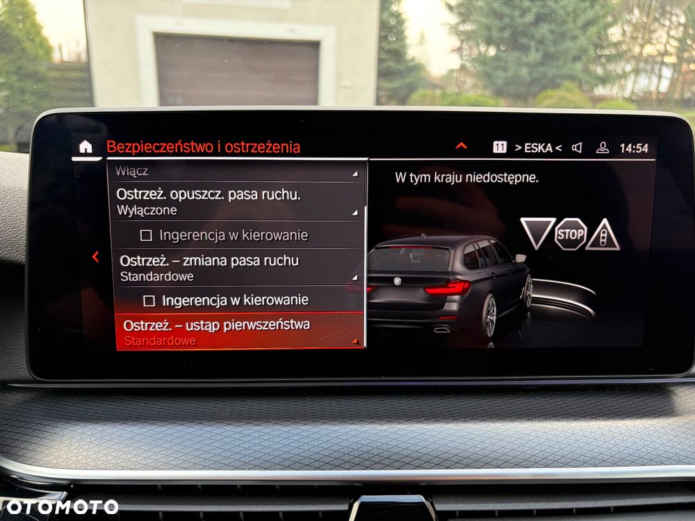 BMW Seria 5 520d M Sport - 25