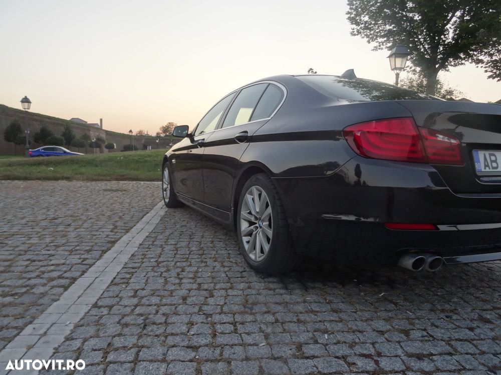 BMW Seria 5 520d - 3