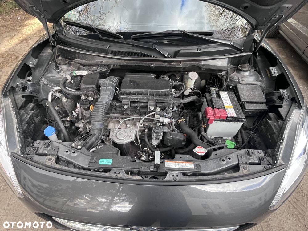 Suzuki Swift 1.2 Dualjet SHVS Premium Plus CVT - 10