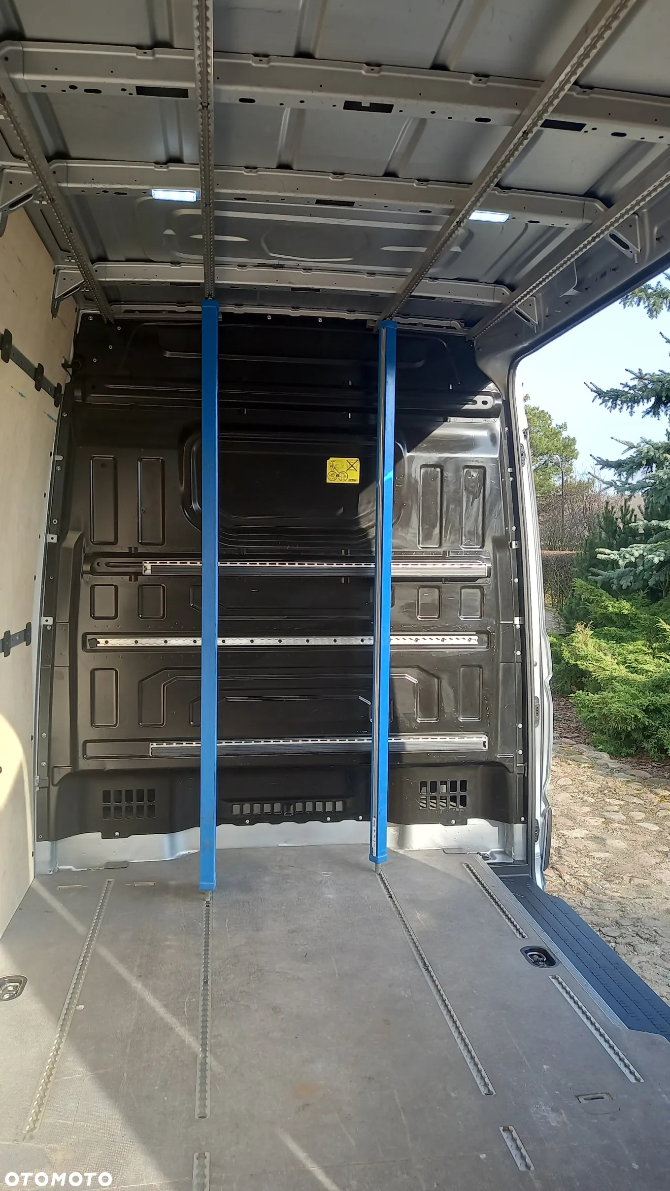 Volkswagen CRAFTER - 36