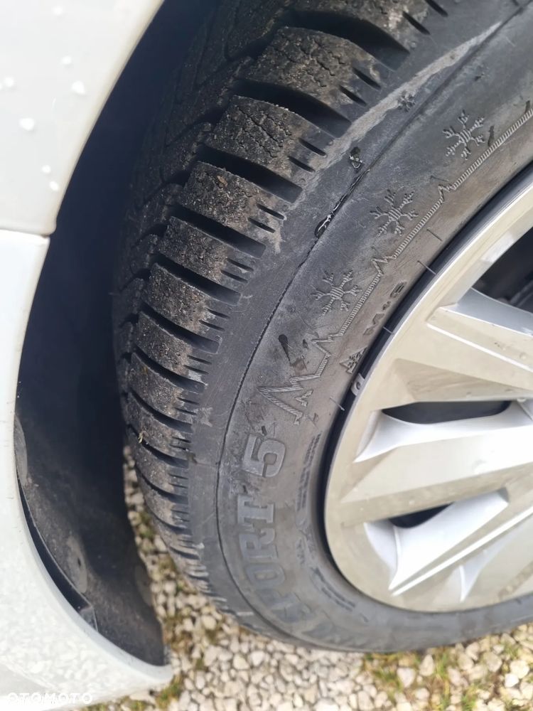 Renault Megane TCe 140 GPF ZEN - 7