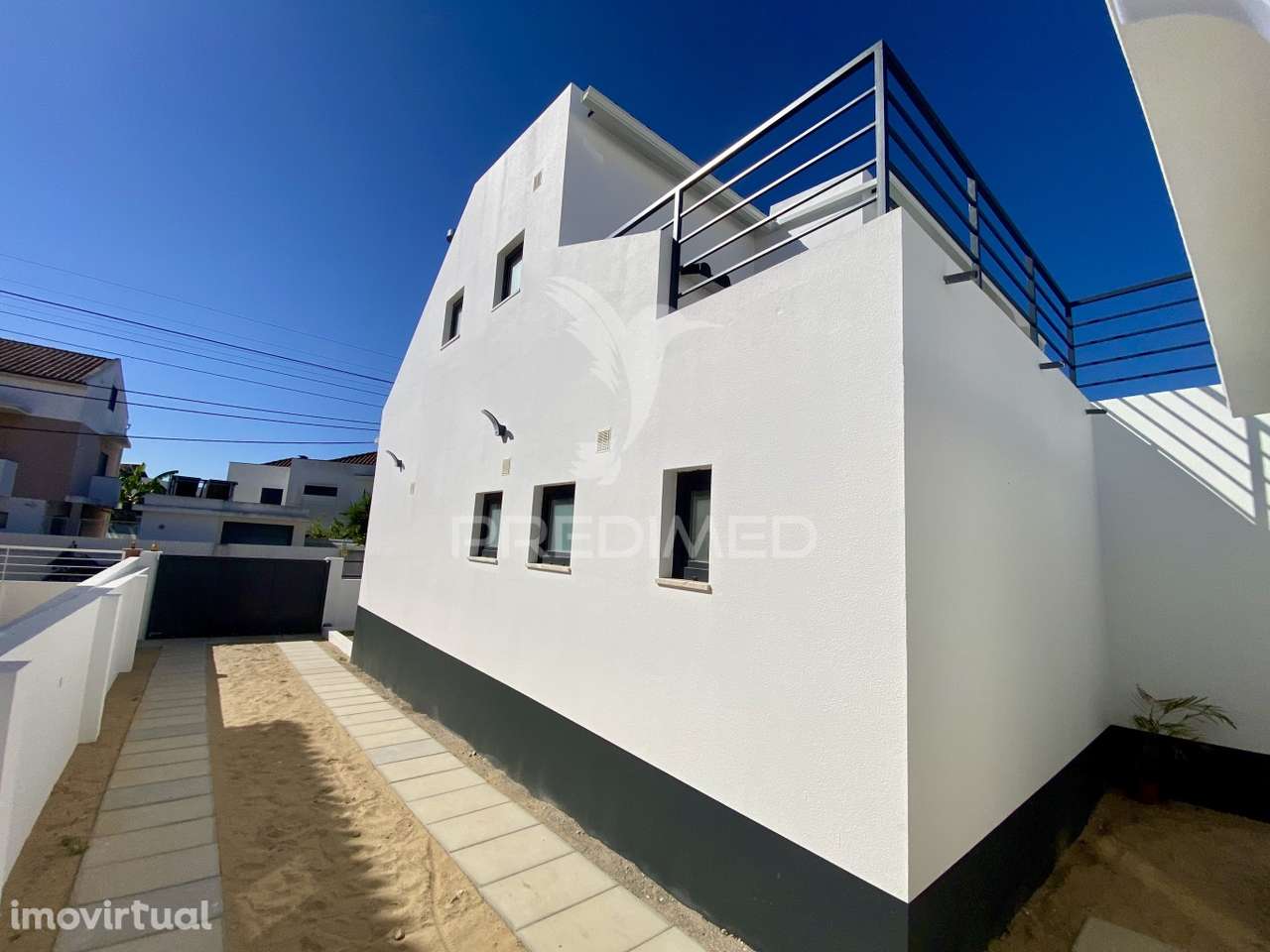 Moradia isolada T3, totalmente remodelada,  na Charneca da Caparica - Grande imagem: 4/24