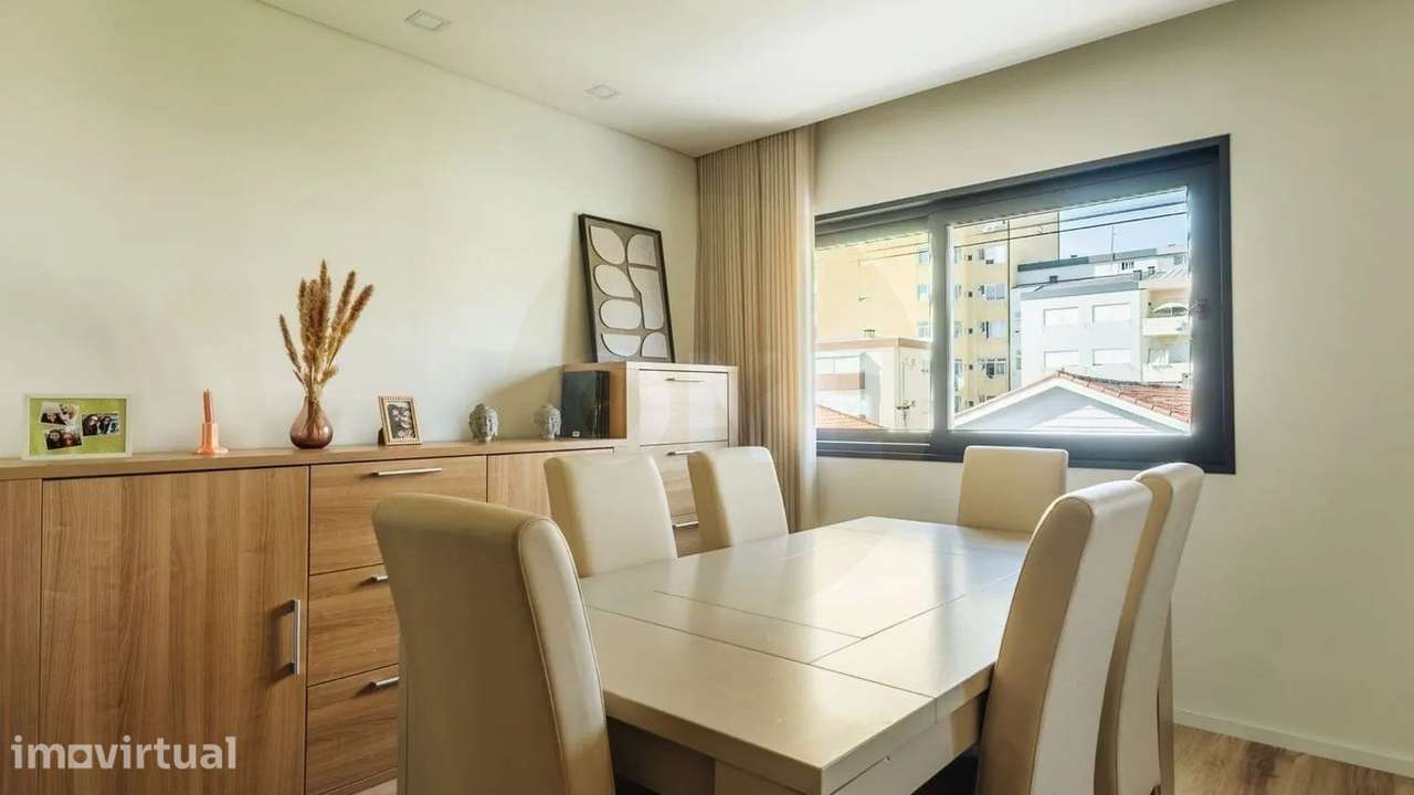 Andar Moradia T4 Duplex - Centro Santo Tirso - Grande imagem: 3/27