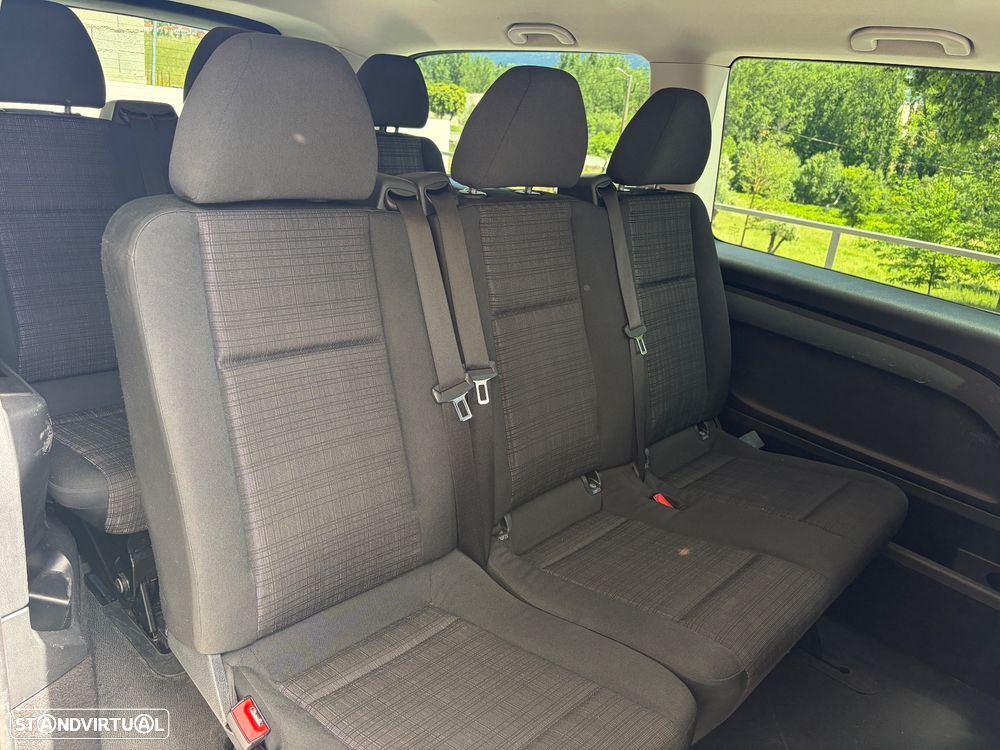 Mercedes-Benz Vito Tourer Extra-Longa Aut. PRO - 29