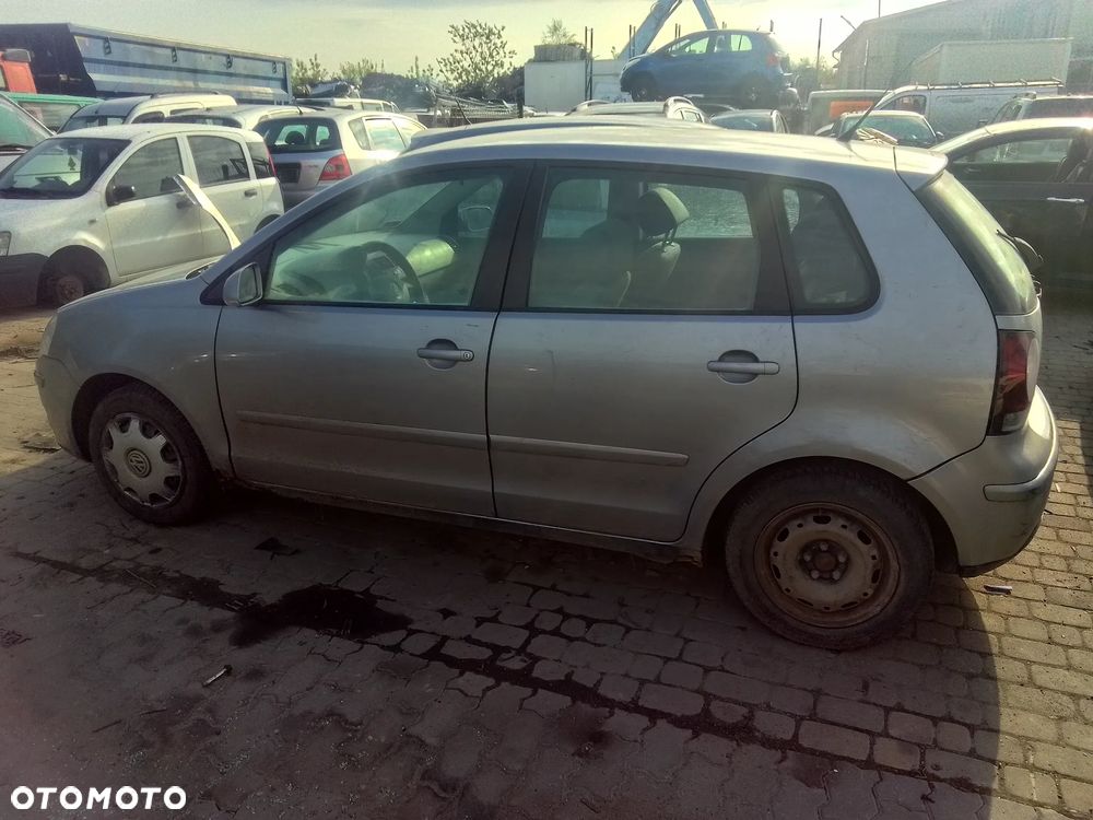 VOLKSWAGEN POLO 1.4B 75KM 2005R - CZĘŚCI !!! - 4