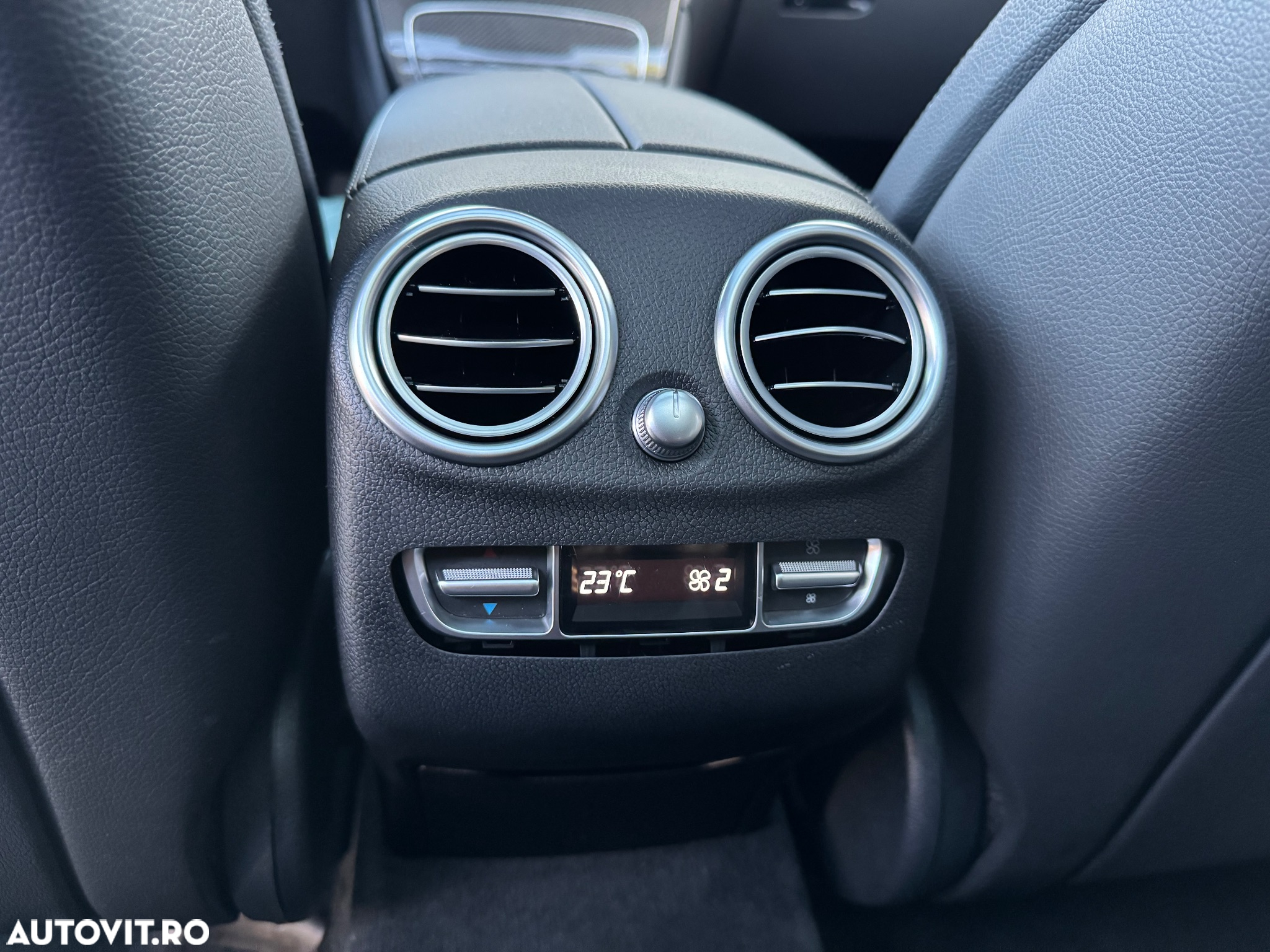 Mercedes-Benz GLC 300 e 4Matic 9G-TRONIC Edition AMG Line - 13