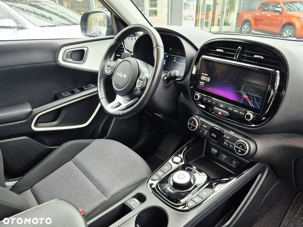 Kia Soul 64kWh M - 23