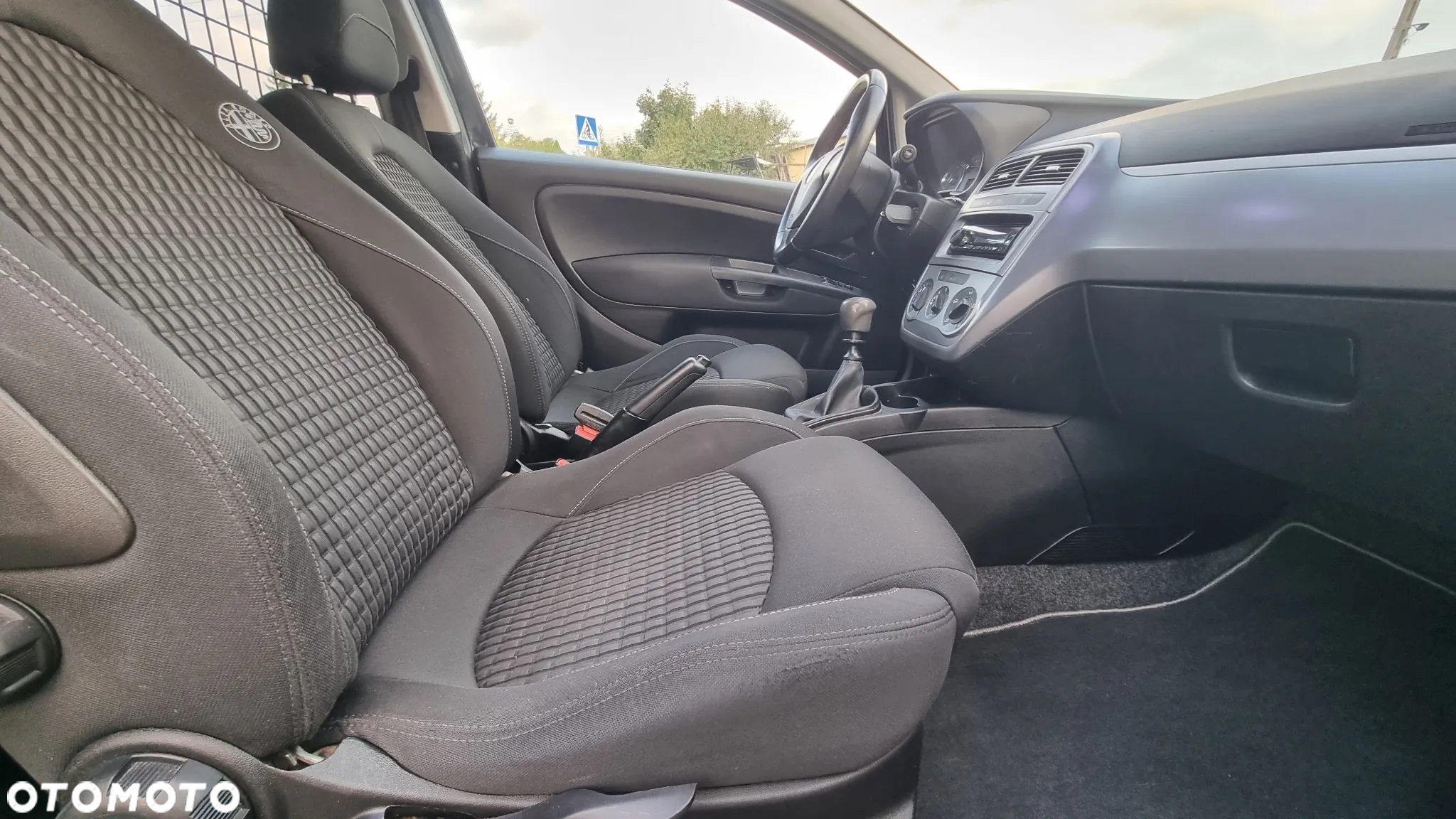 Fiat Punto 1.4 Easy S&S - 18