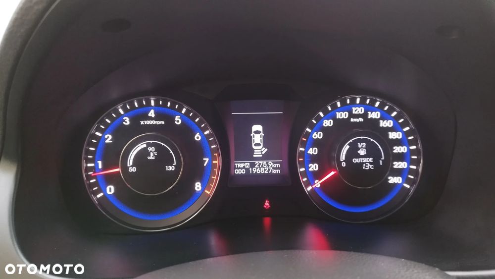 Hyundai i40 Kombi blue 1.6 Family - 3