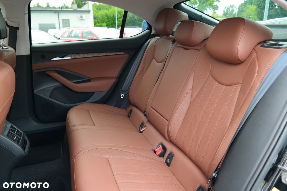 Skoda Superb 2.0 TSI 4x4 L&K DSG - 13