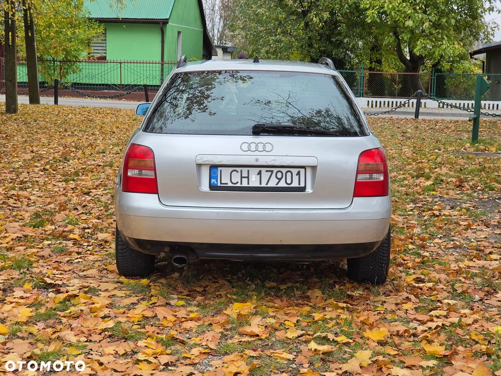 Audi A4 Avant 1999 photo 4