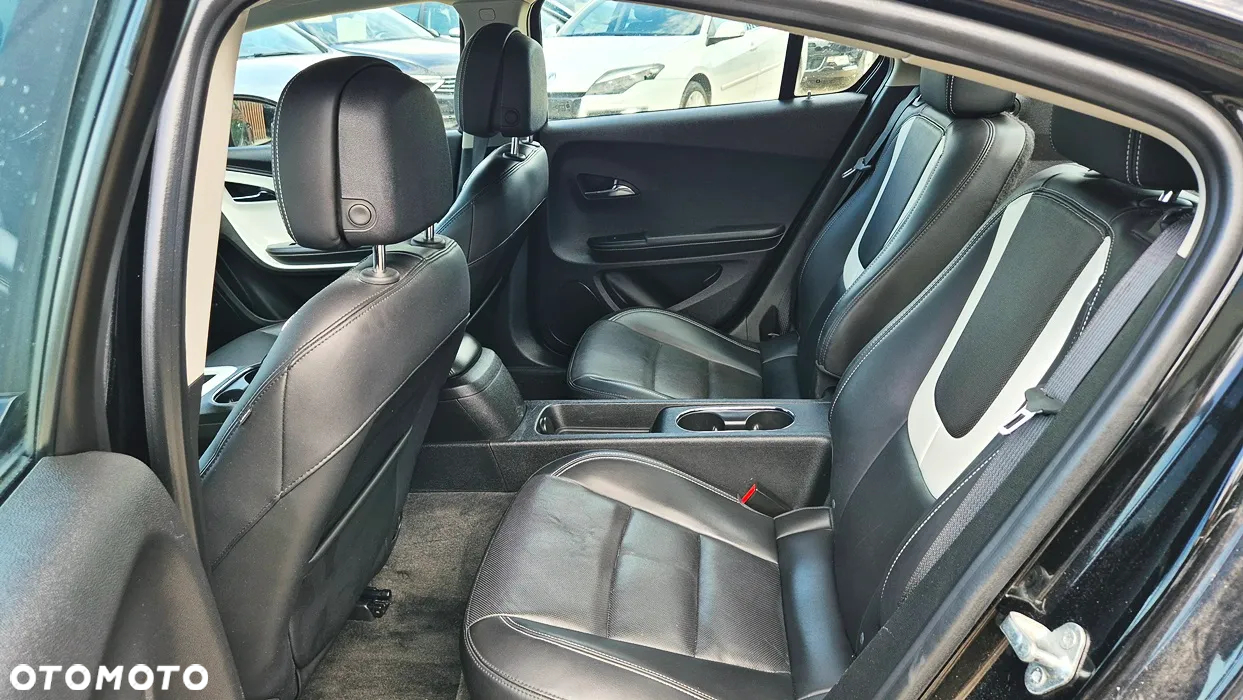 Chevrolet Volt Exclusive - 27