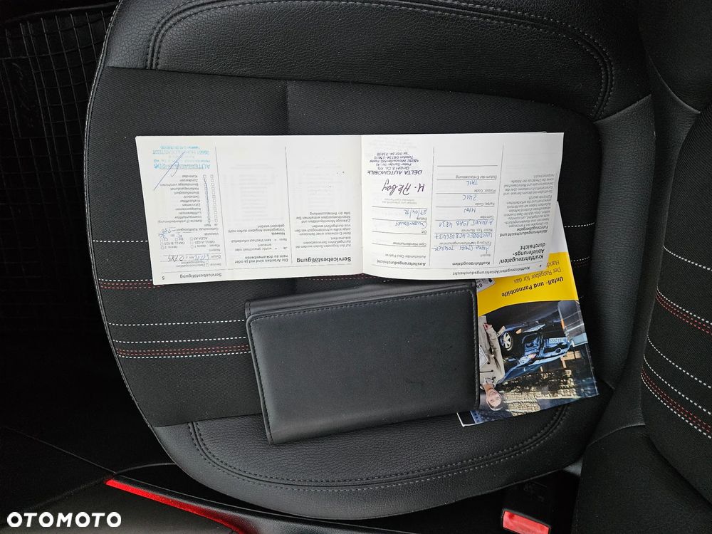 Opel Astra 1.4 Turbo 150 Jahre - 19