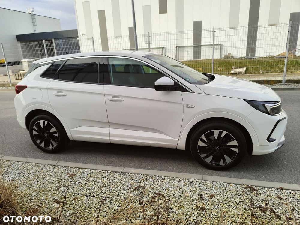 Opel Grandland X 1.5 D Start/Stop Automatik Business Elegance - 3