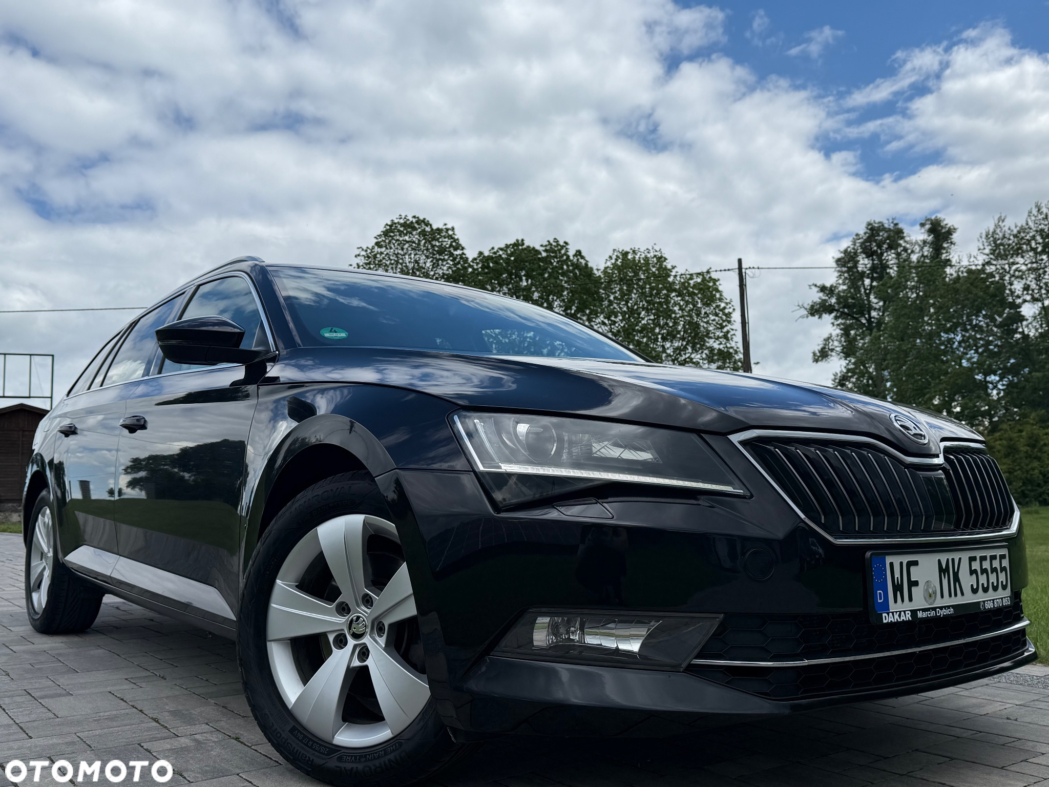 Skoda Superb 2.0 TDI 4x4 Active DSG - 2