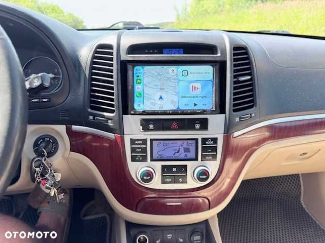 Hyundai Santa Fe - 8