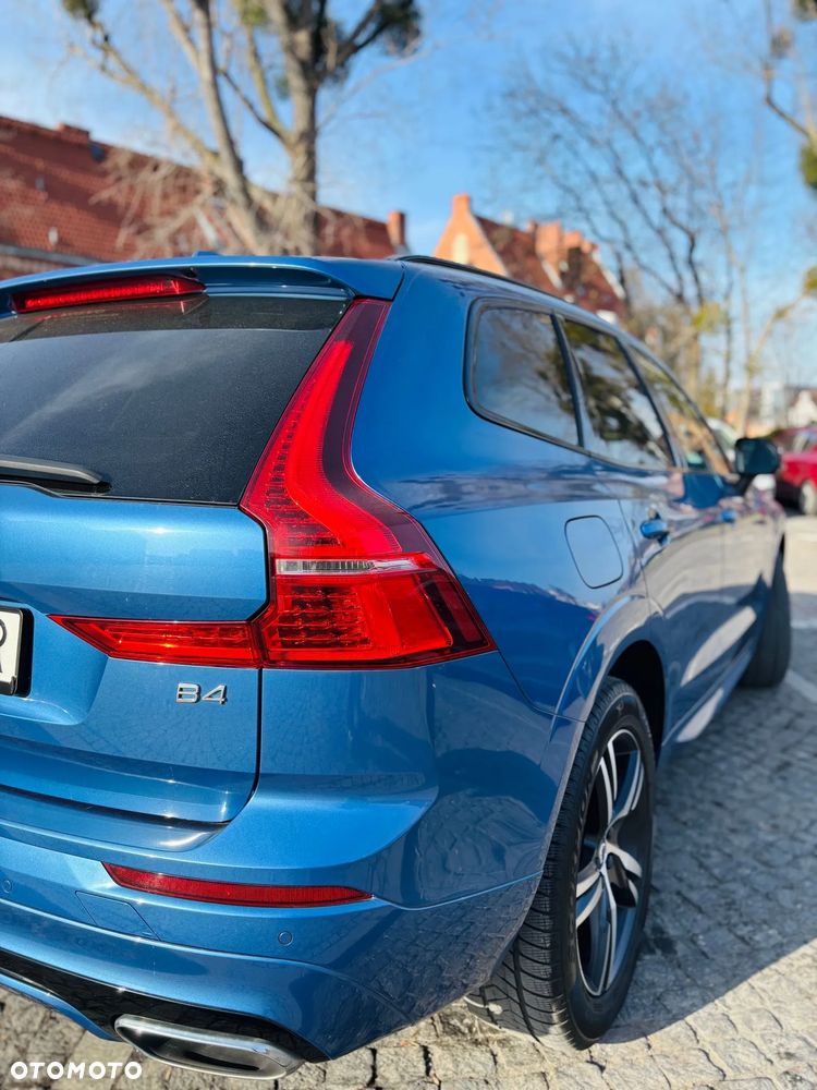 Volvo XC 60 B4 B R-Design - 8