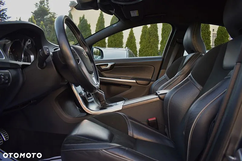 Volvo S60 D3 Drive-E R-Design Momentum - 10