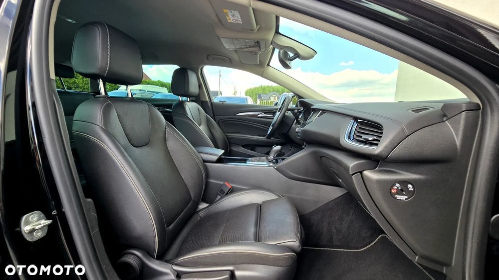 Opel Insignia 2.0 BiTurbo D 4x4 Automatik Ultimate Exclusive - 26