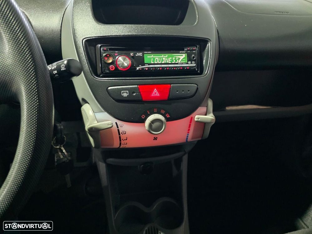 Citroën C1 1.0 X - 8